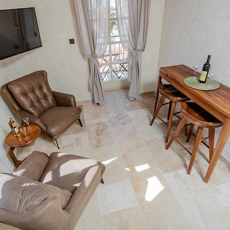 Casa Di Mino Old Town Apartment บุดวา ภายนอก รูปภาพ