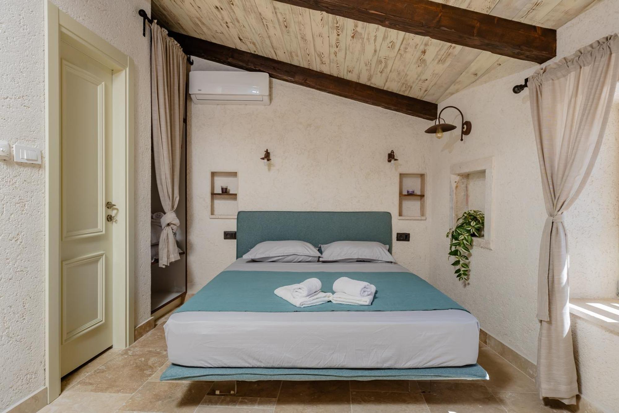Casa Di Mino Old Town Apartment บุดวา ภายนอก รูปภาพ